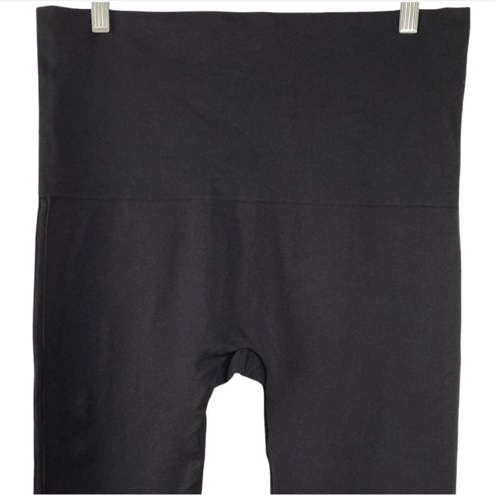 Spanx Seamless Leggings Black Solid Nylon Spandex… - image 3